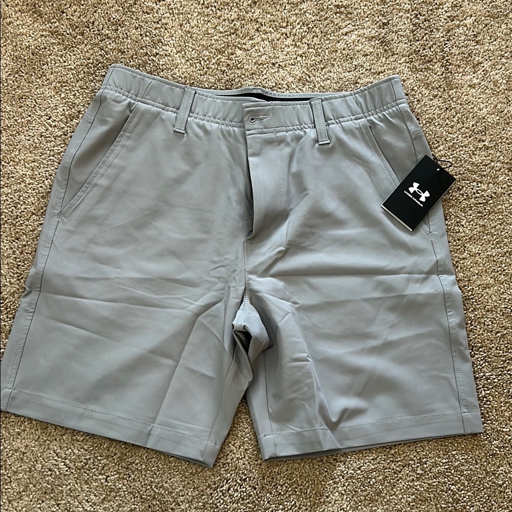 Under Armour Mens 32W Gray Golf Shorts
